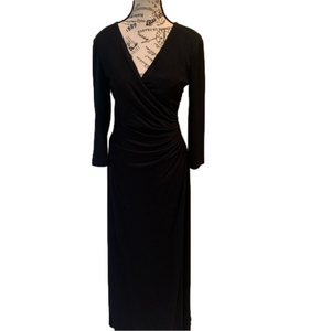 Tadashi long sleeved bkack women’s evening dress. Size Small